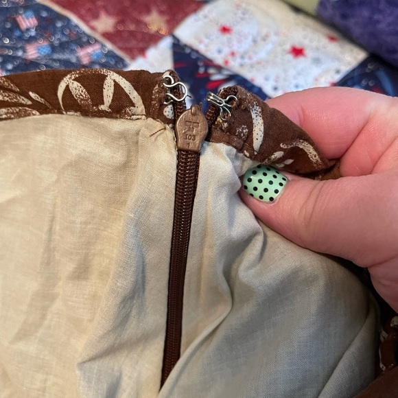 Chocolate Brown Floral Skirt - Picture 5 of 6